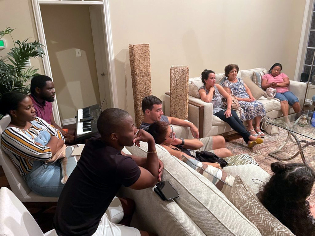 Igreja Nova Vida Houston - Reunião dos Jovens -2